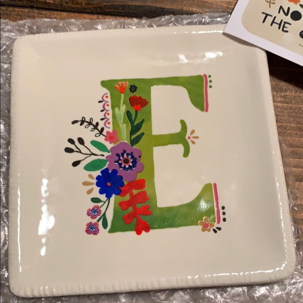 E Ring Dish 💍